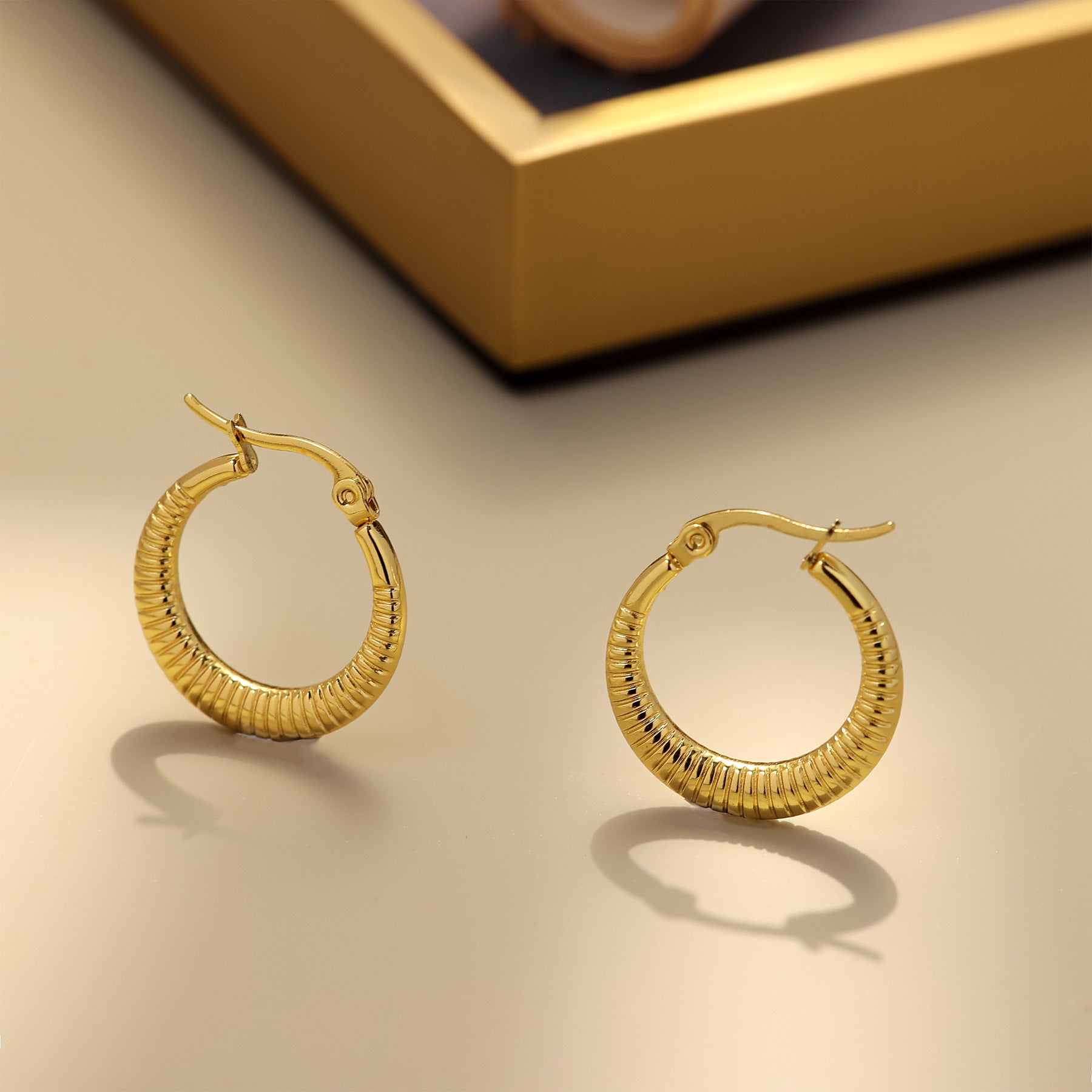 Wholesale Stainless Steel Geometric Solid Polished Earrings Gold Earrings ACC-ES-MeiWeite001