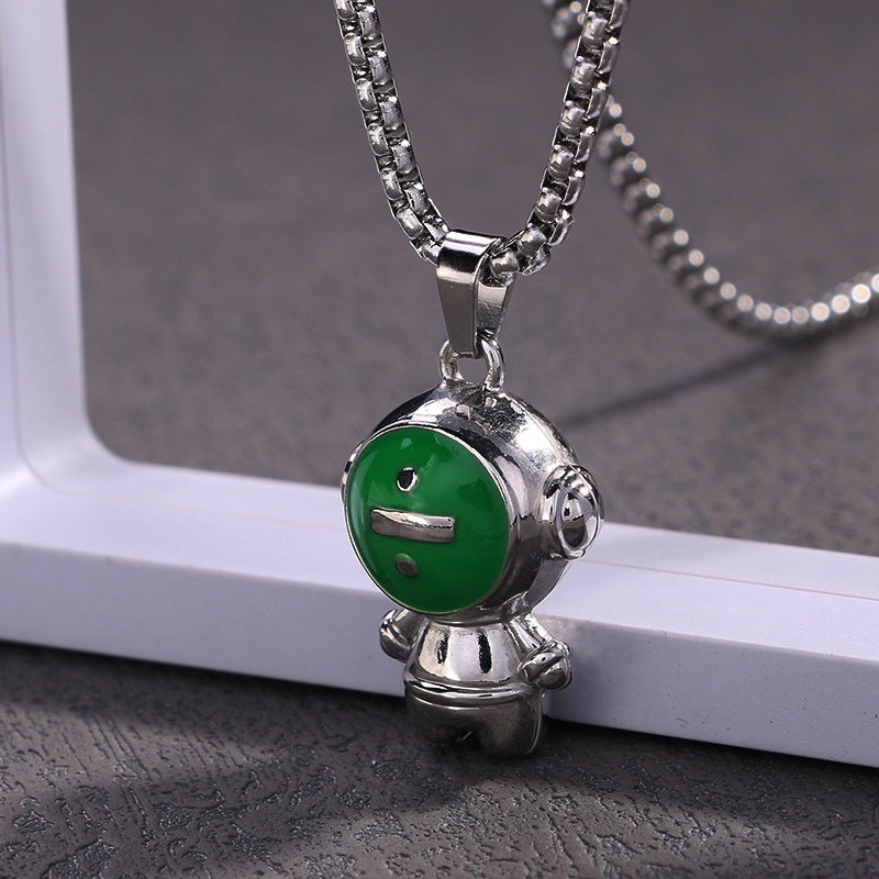 Wholesale Alloy Astronaut Pendant Necklace Cartoon Spaceman Fashion Jewelry Accessory for Men Women