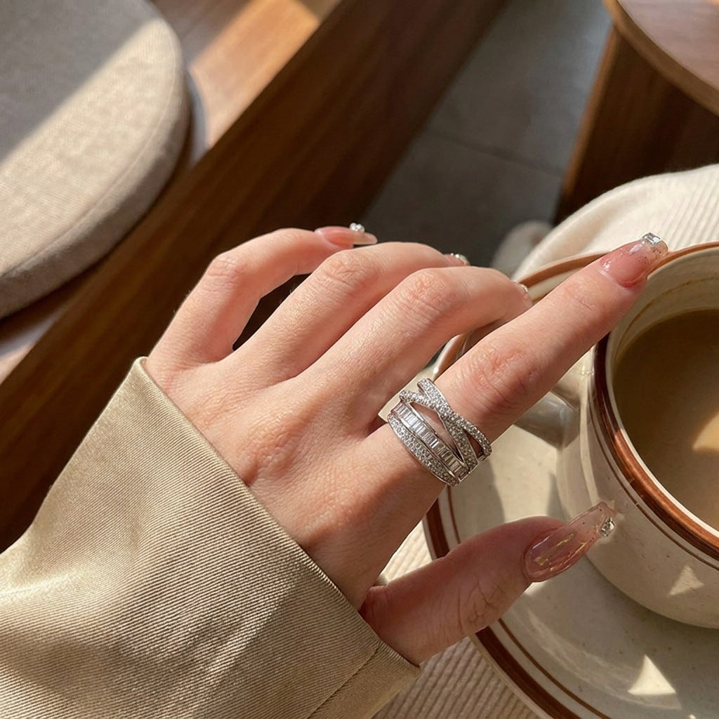 Wholesale Trendy Interlocking Star Orbit Full Pave CZ Ring,  Copper Electroplated Women' s Everyday Wear