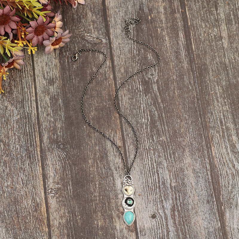 Wholesale Vintage style owl inlaid synthetic turquoise long bohemian alloy necklace