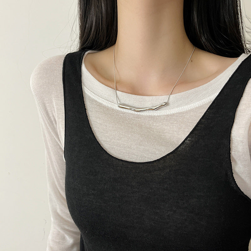 Wholesale non-fading irregular curve titanium steel necklace