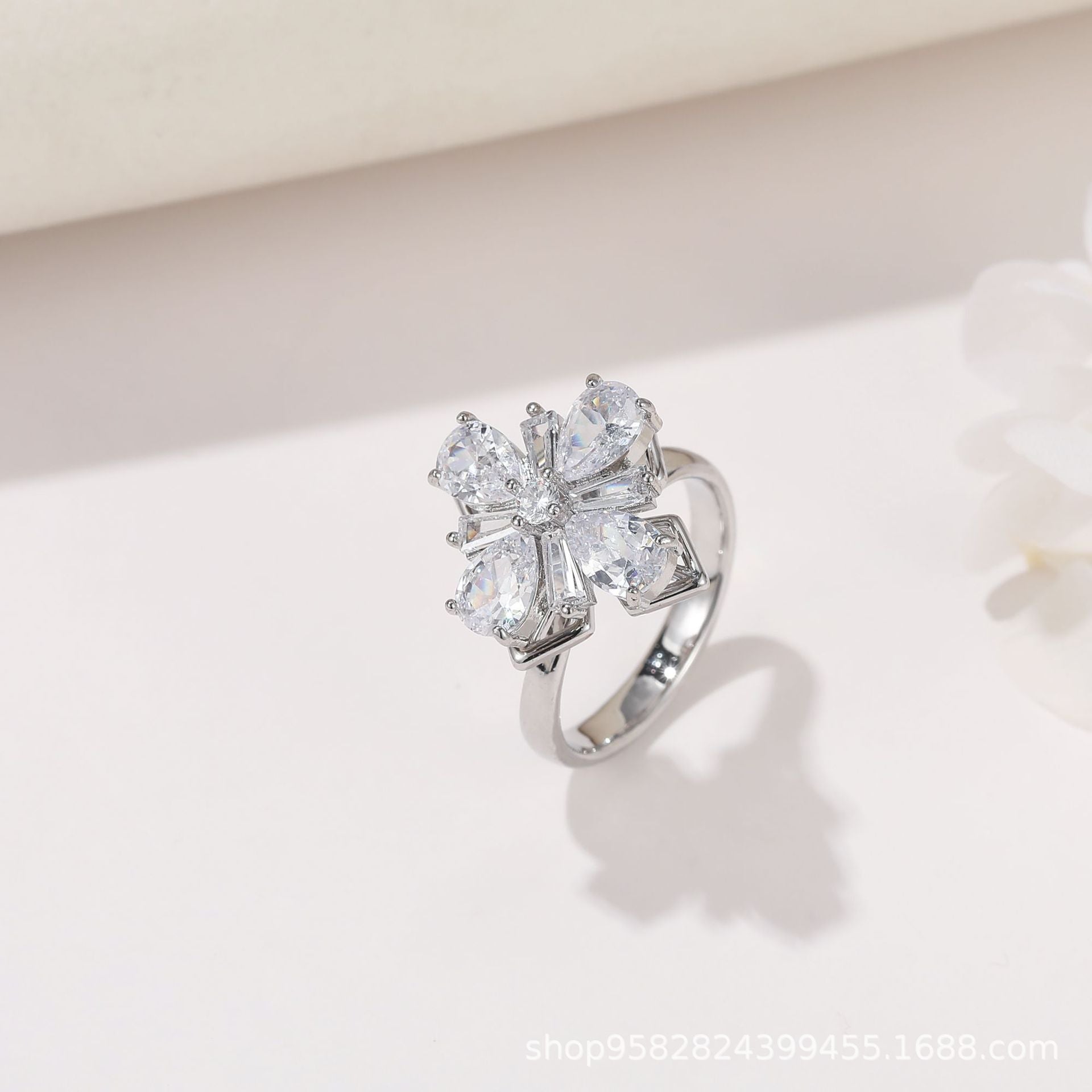 Wholesale 360° Rotating Double-Layer Flower Ring Gold Plated Zircon Fashion Accessory Boutique Gift