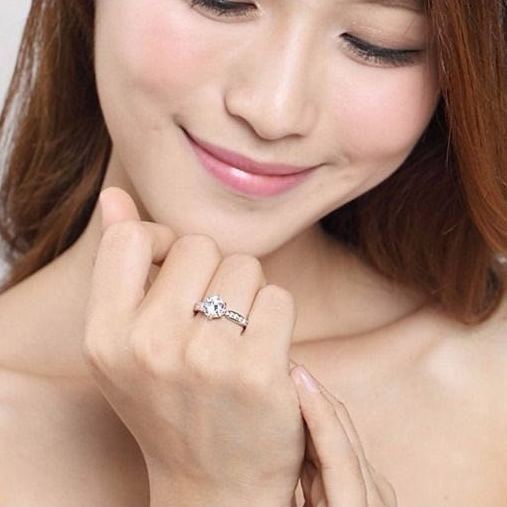 Wholesale Moissanite Diamond Ring 1 karat six-claw classic couple ring