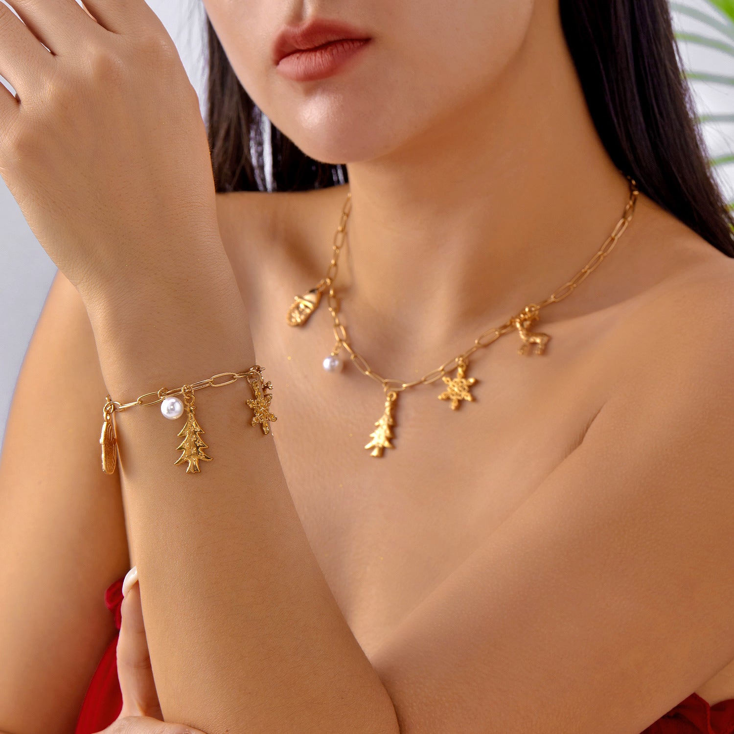 Wholesale Christmas tree snowman necklace