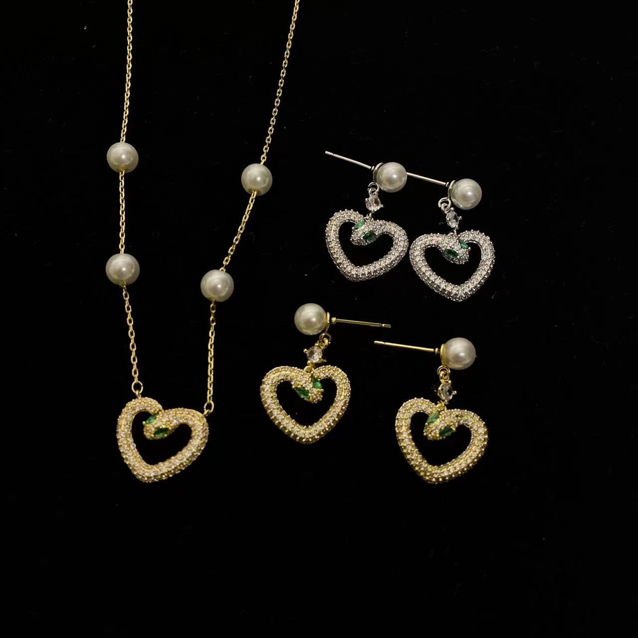 Wholesale Pearl Diamond Love Snake Necklaces Earrings