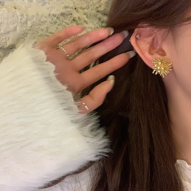 Wholesale Exaggerated Dandelion Earrings Light Luxury Retro Zircon Earrings