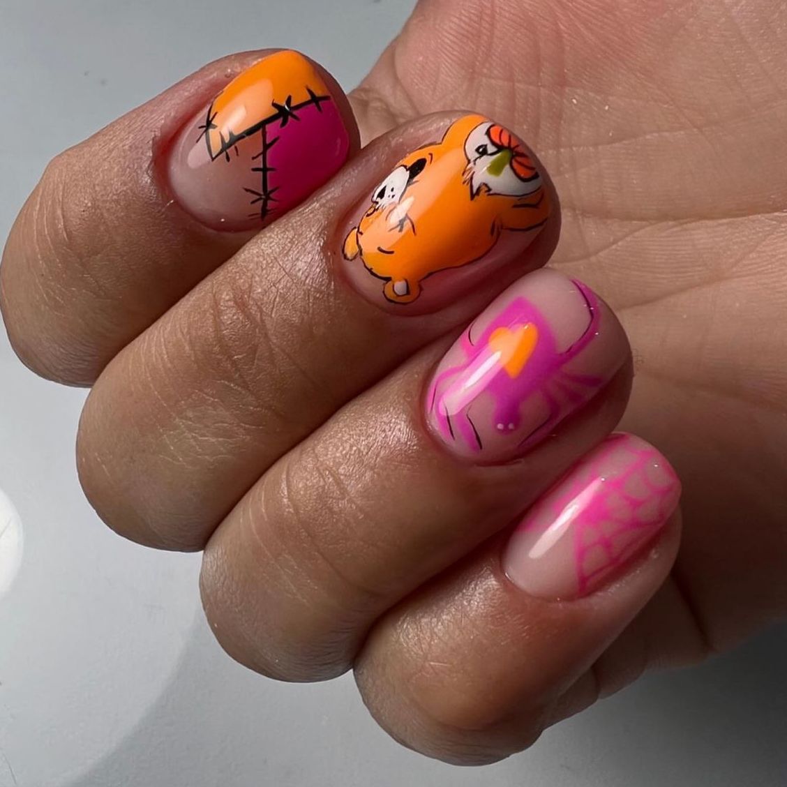 Wholesale 24 Pieces/box Short Shiny Cute Bear Press-on Nails Kits Nail Stickers ACC-NS-GuaiXL098