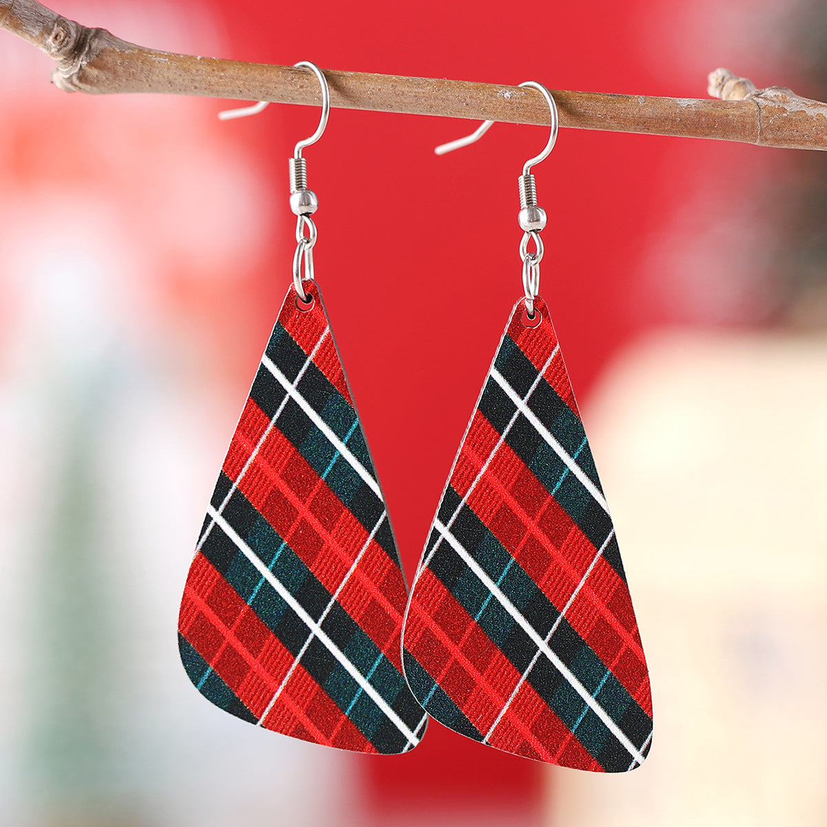 Wholesale Christmas Santa Claus Red and Black Plaid Geometric Wood Earrings ACC-ES-ChuLian074