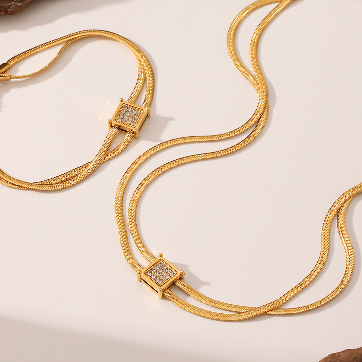 Wholesale Stainless Steel 18K Gold Double-layer Necklace Bracelet Light Luxury Necklaces