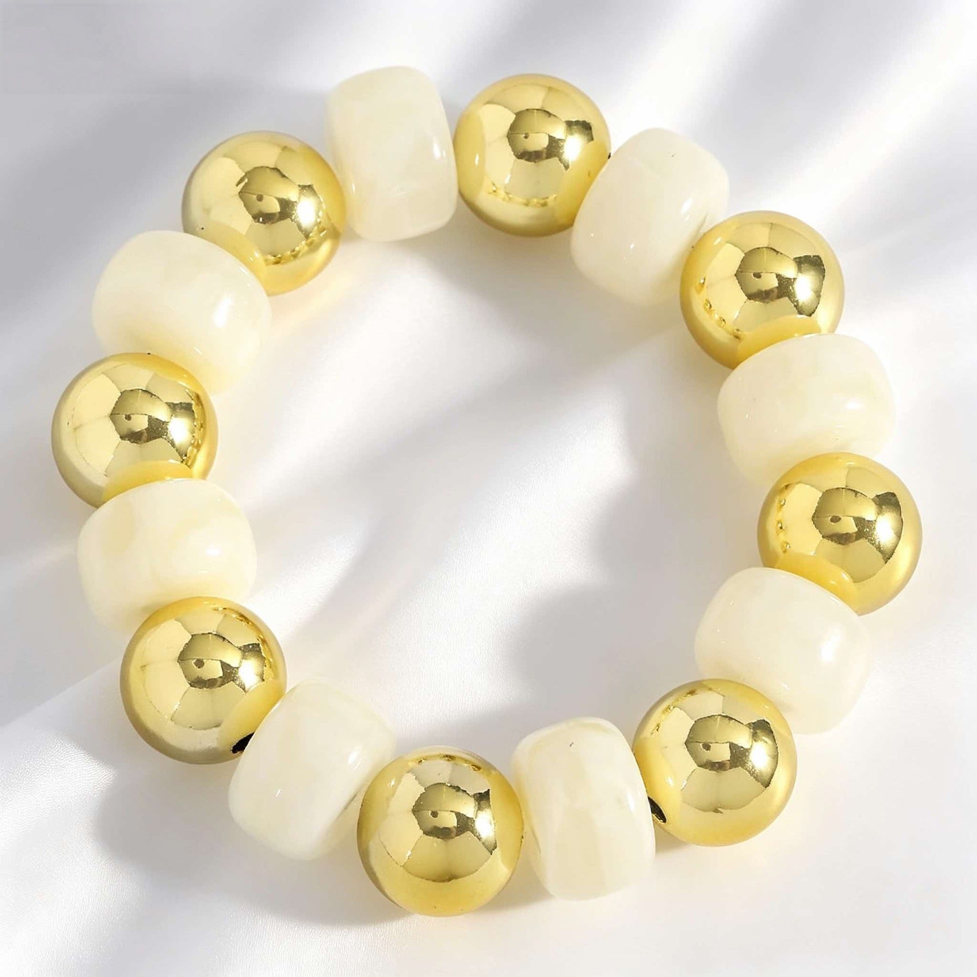 Wholesale Stylish Macaron Marble Resin Cube Bracelet Retro Gold Bead Design Everyday Unisex Jewelry Accessory Gift Resale