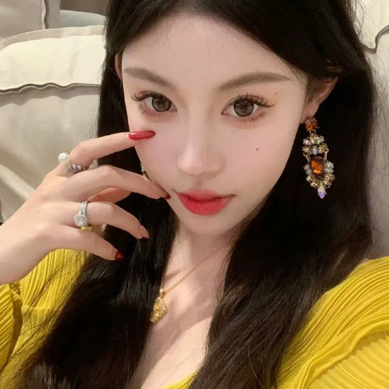 Wholesale crystal ethnic style water drop earrings