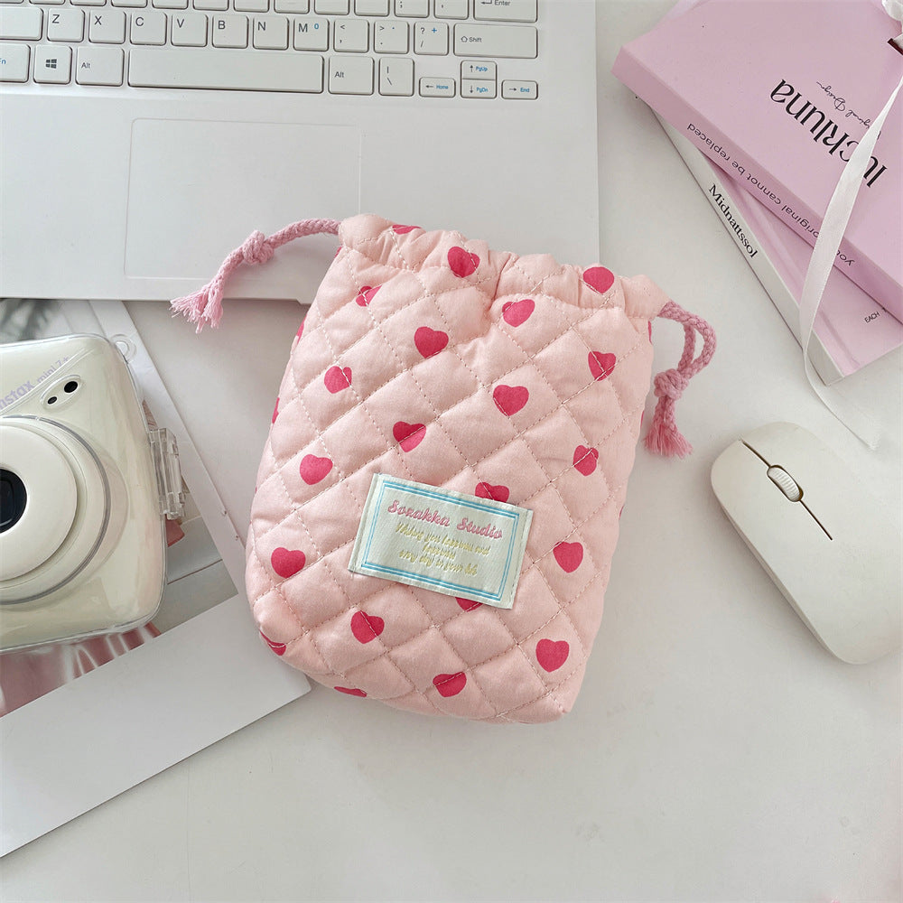 Wholesale Stylish Quilted Pink Heart Camera Pouch Soft Padded Storage Bag For CCD Polaroid Travel