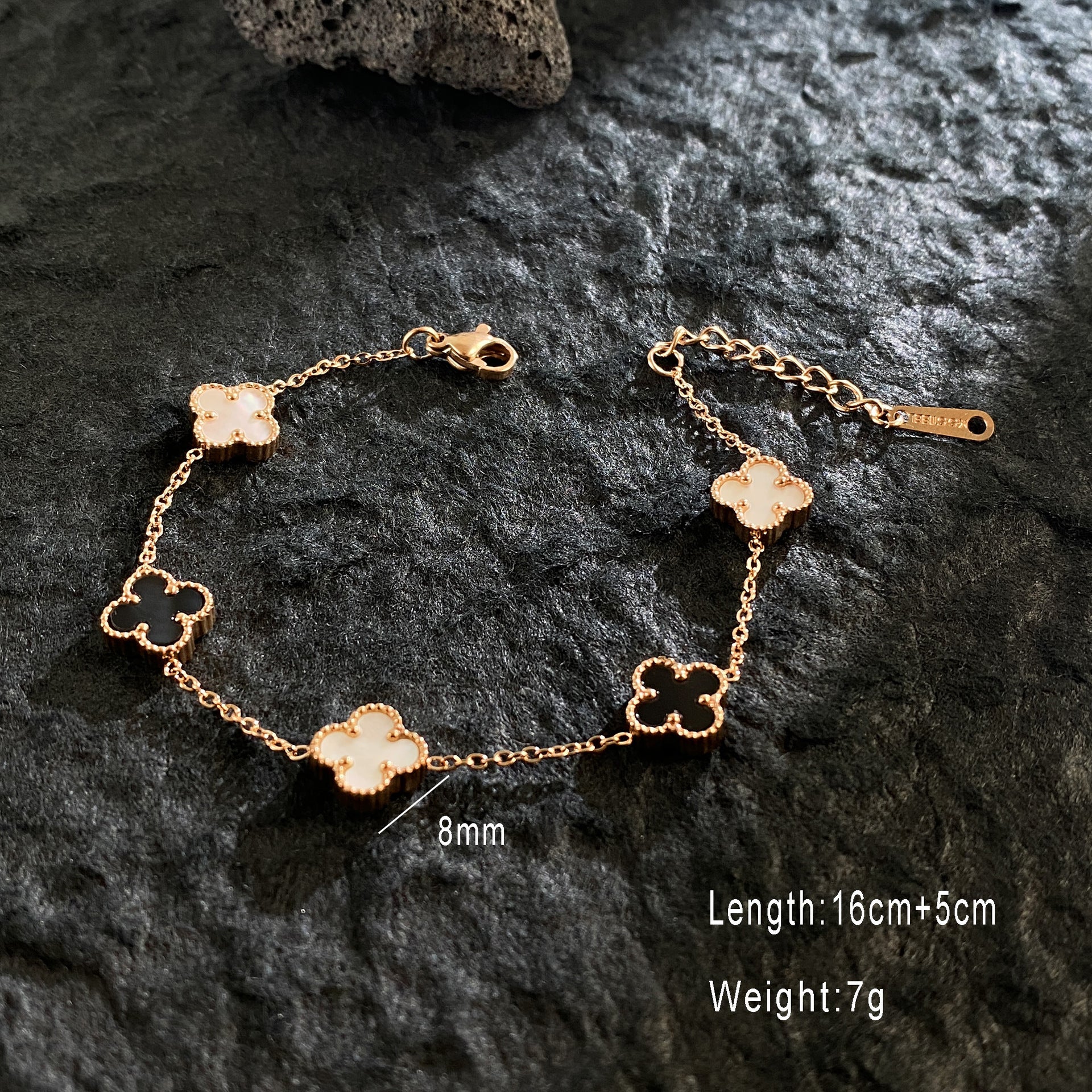 Wholesale Titanium Steel Gold Plated Laser Four Leaf Clover Pearl Bracelet ACC-BT-YuXun005