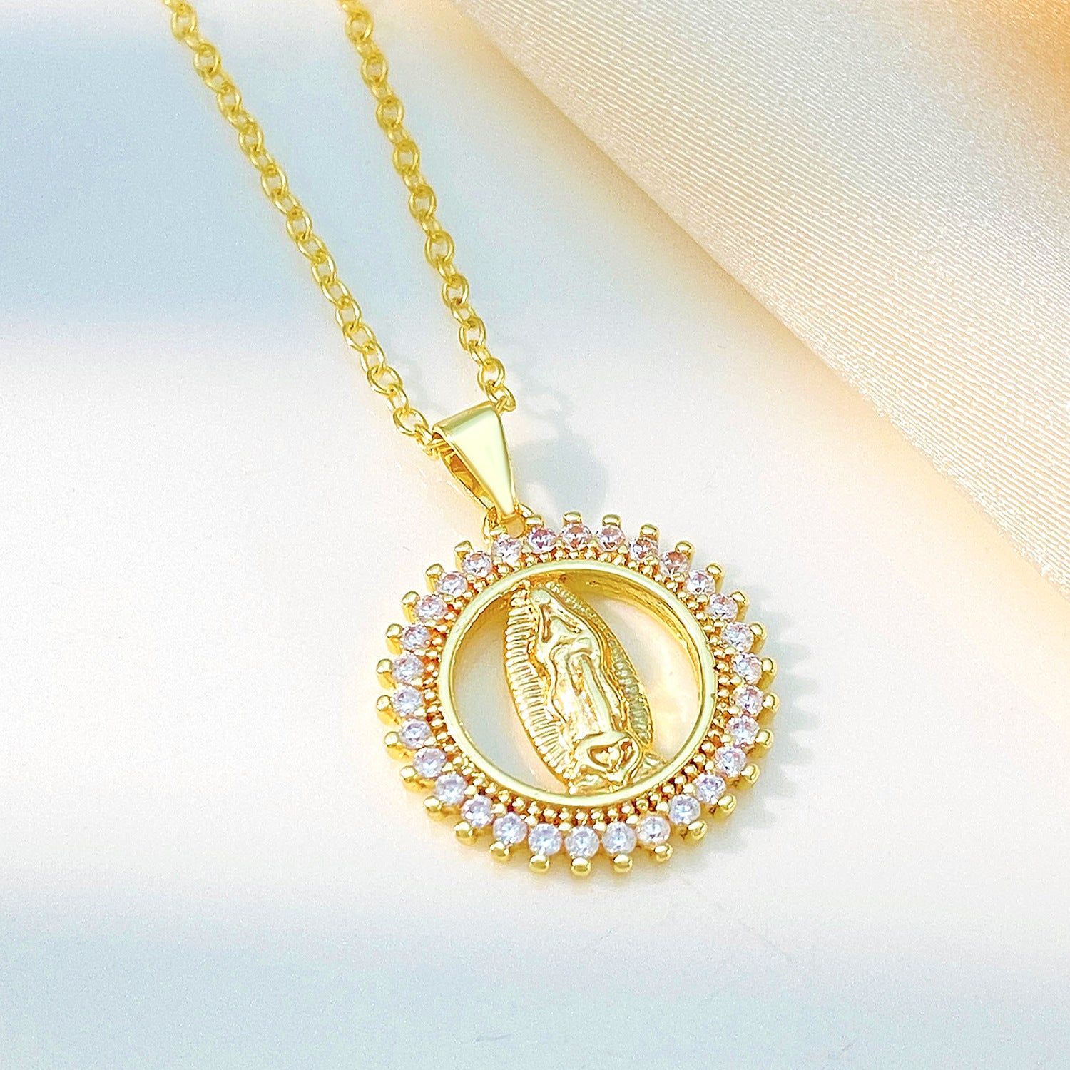 Wholesale Zircon Virgin Cross Necklace ACC-NE-MY004