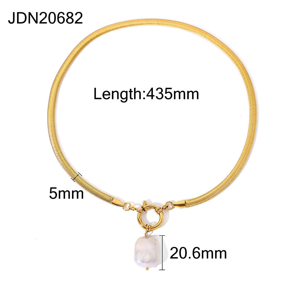 Wholesale 18K gold plated stainless steel hollow heart inlaid pink necklace