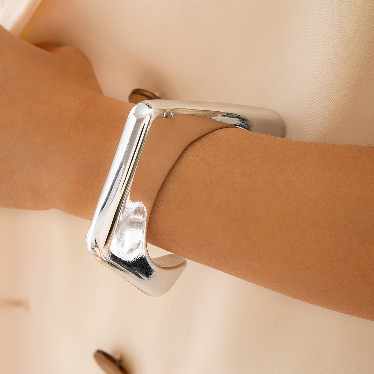 Wholesale  geometric irregular CCB gold and silver bracelet
