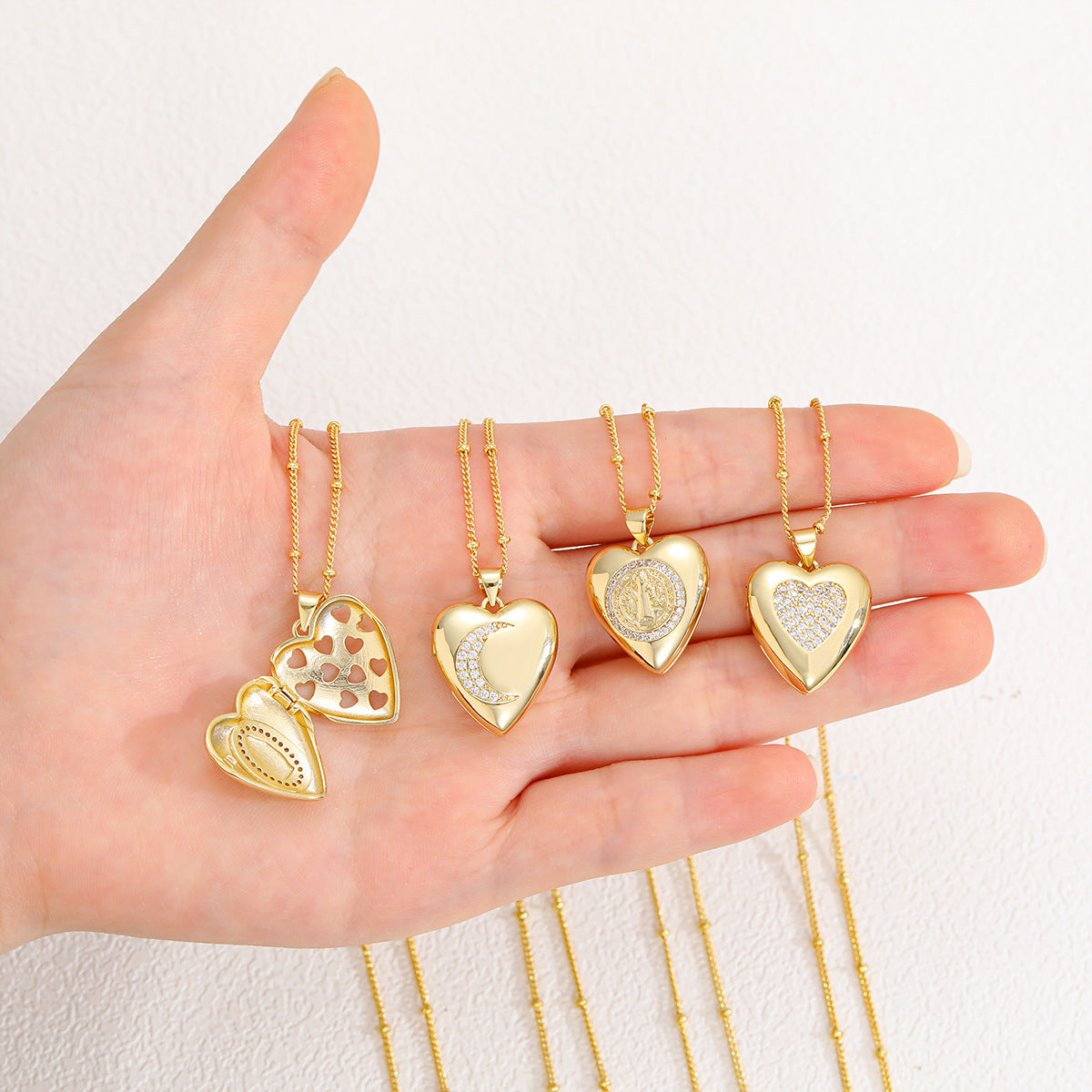 Wholesale copper inlaid zircon gold heart necklace pendant openable necklace