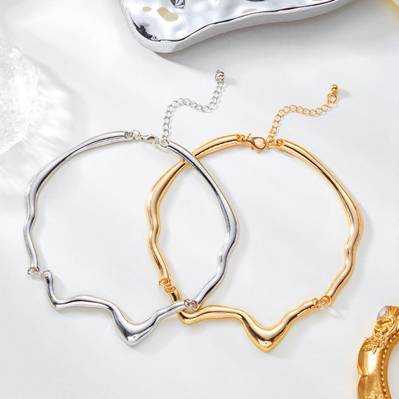Wholesale Irregular wavy pattern necklace