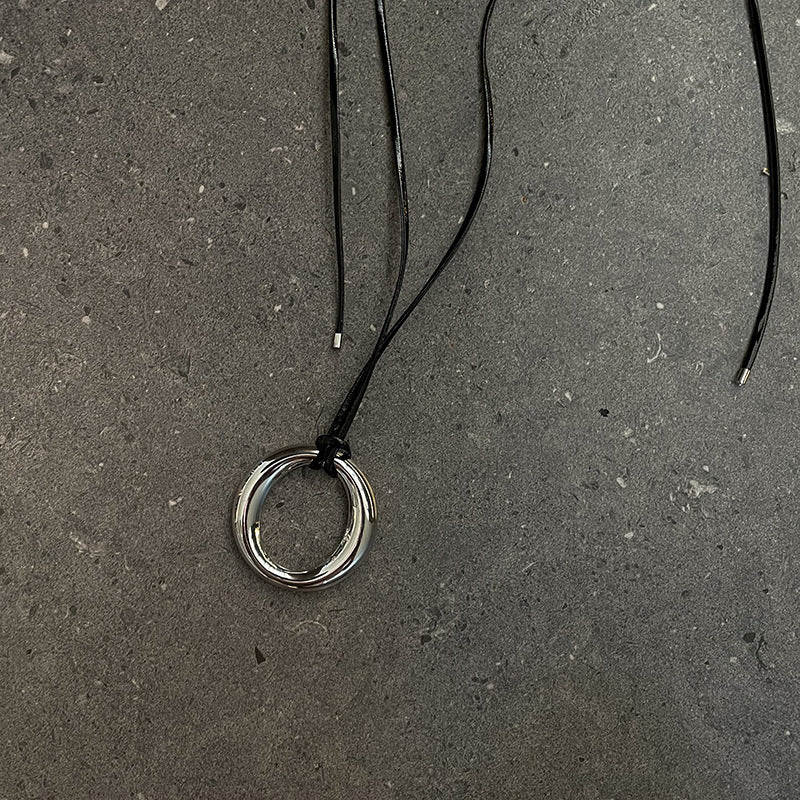 Wholesale Heart Pendant Sweater Necklace