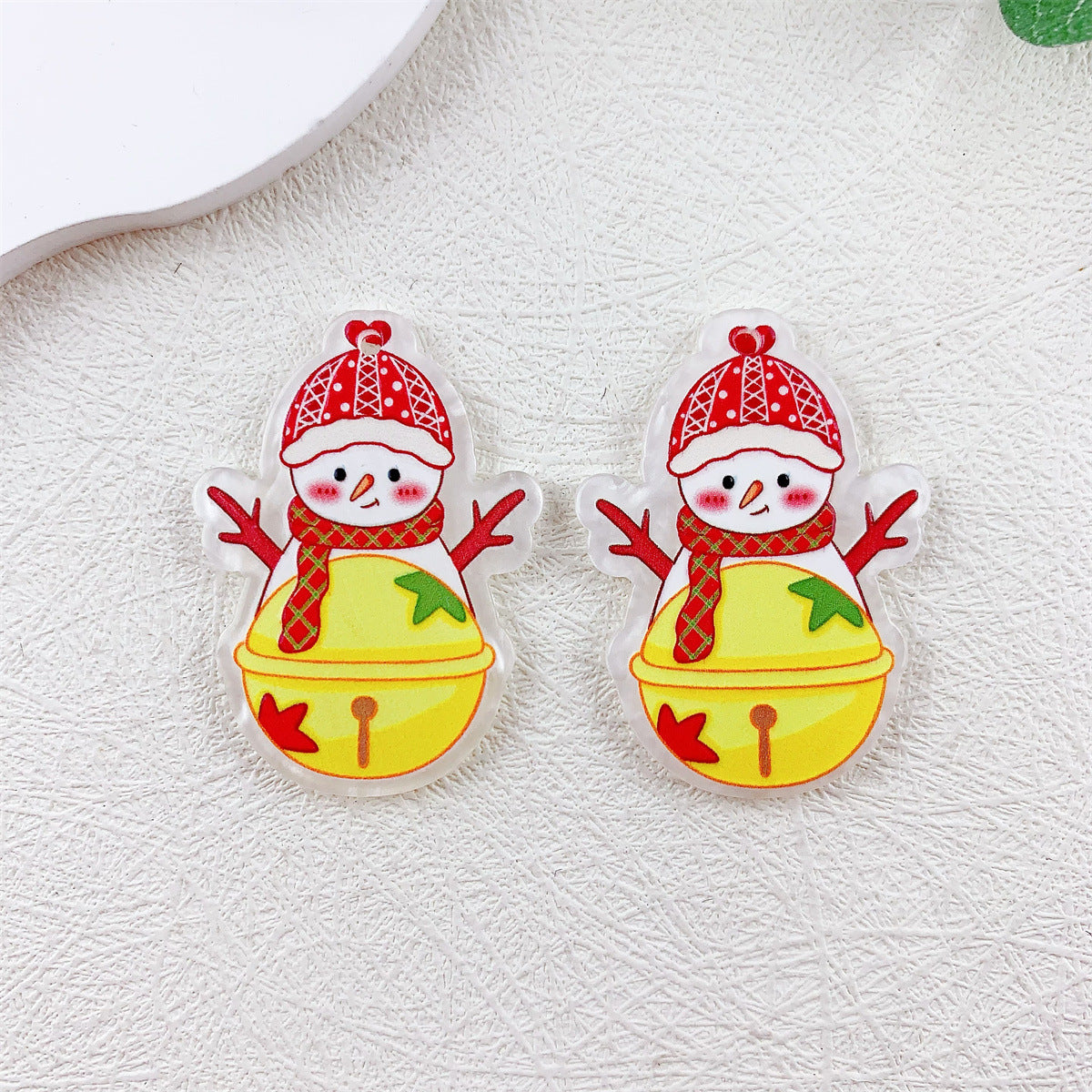 Wholesale 10pcs Acrylic Embossed Print Santa Elk Snowman Christmas Series Pendant