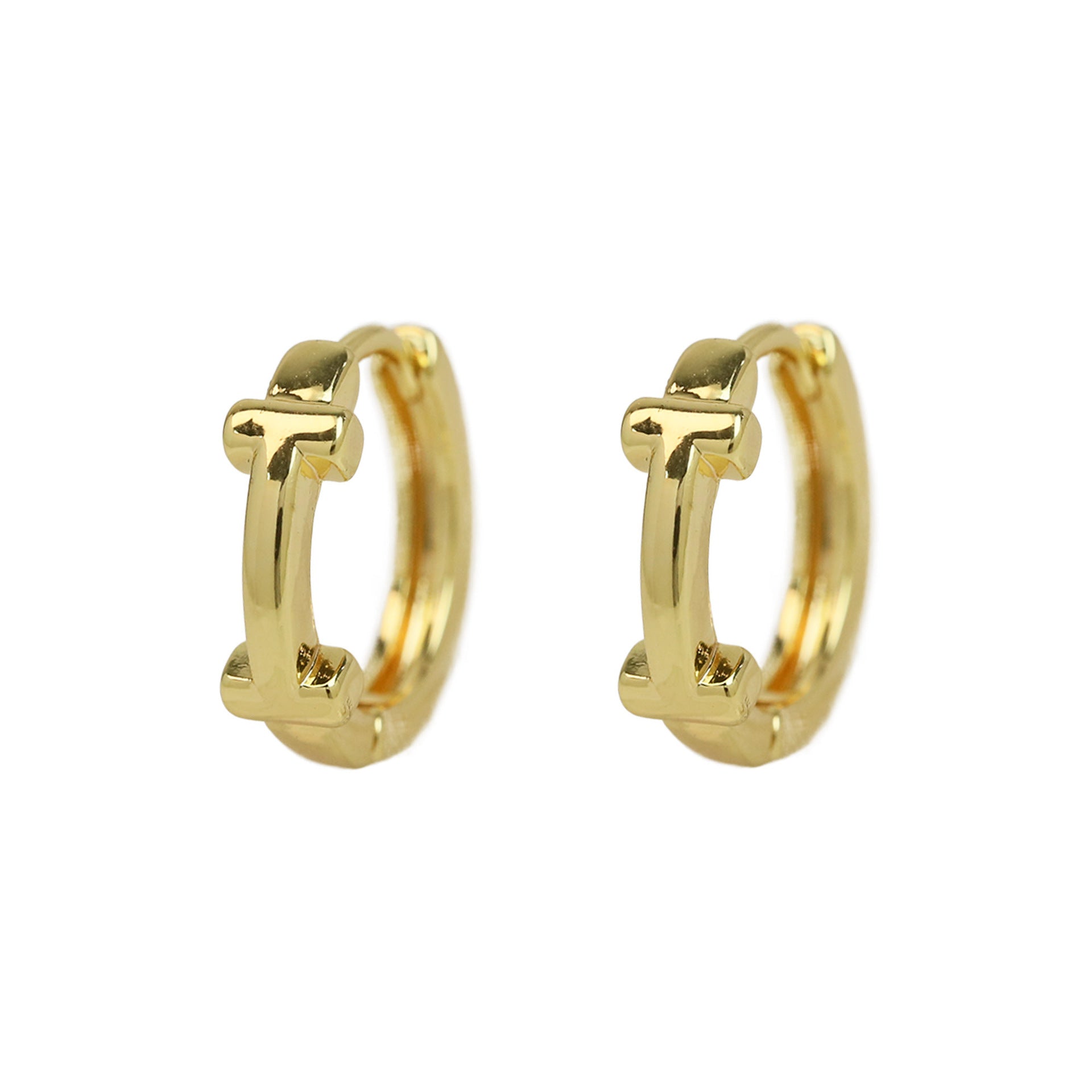 Wholesale 18k gold high-polished brass simple style 26 English letters earrings