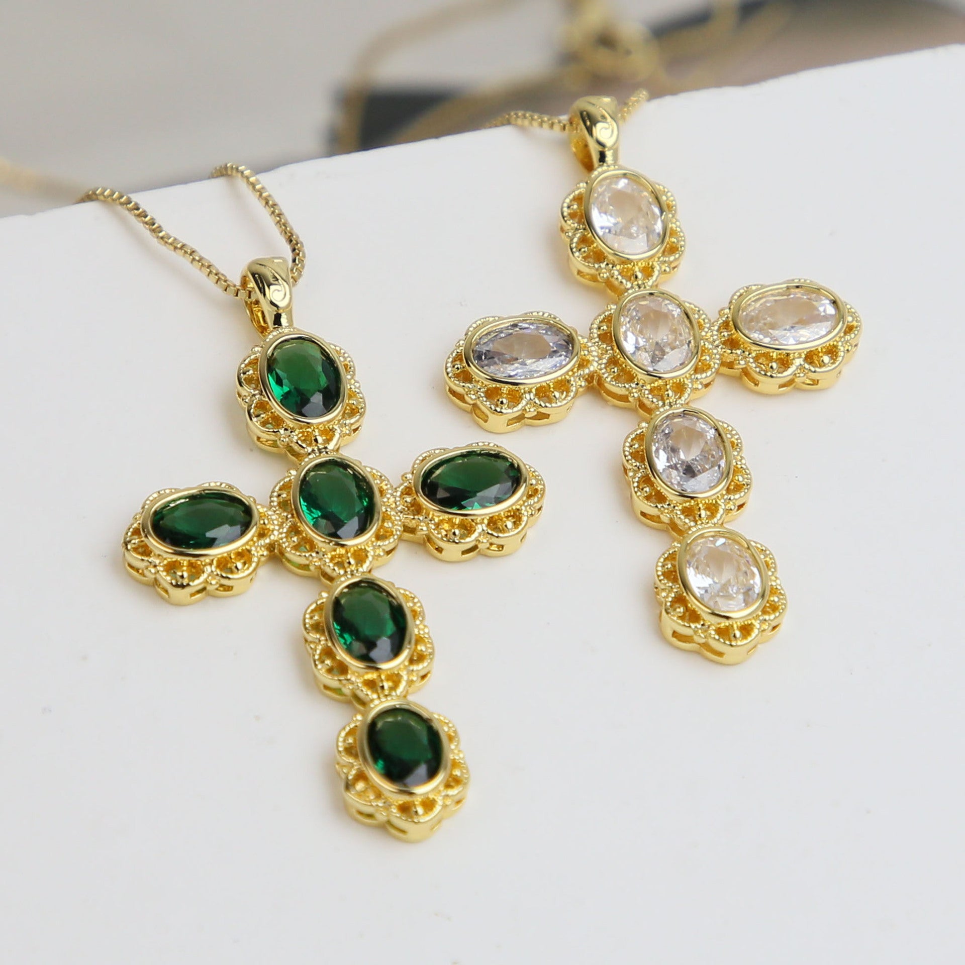 Wholesale 18k Brass Large Zircon Cross Necklaces ACC-NE-BaiYi005