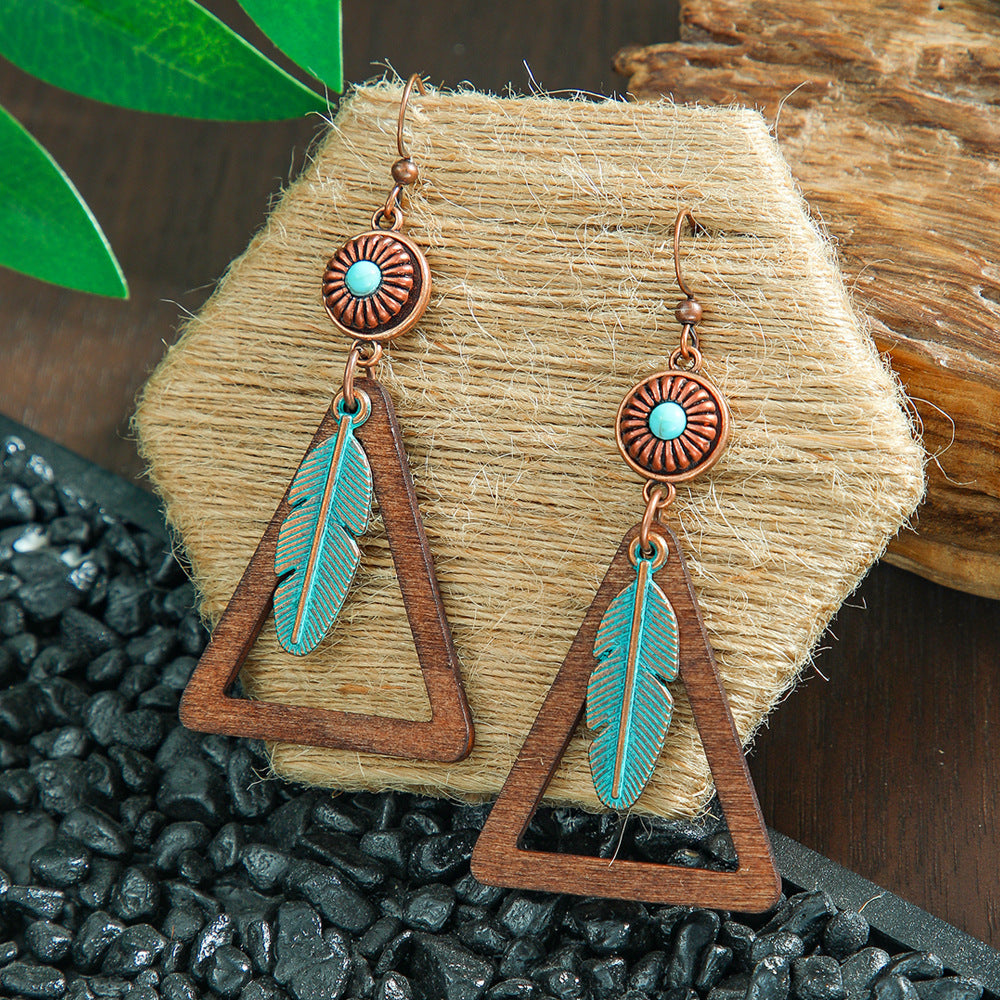 Wholesale Bohemian Tassel Earrings Metal Leather Leaf Circle Fashion Accessory for Party Wear
