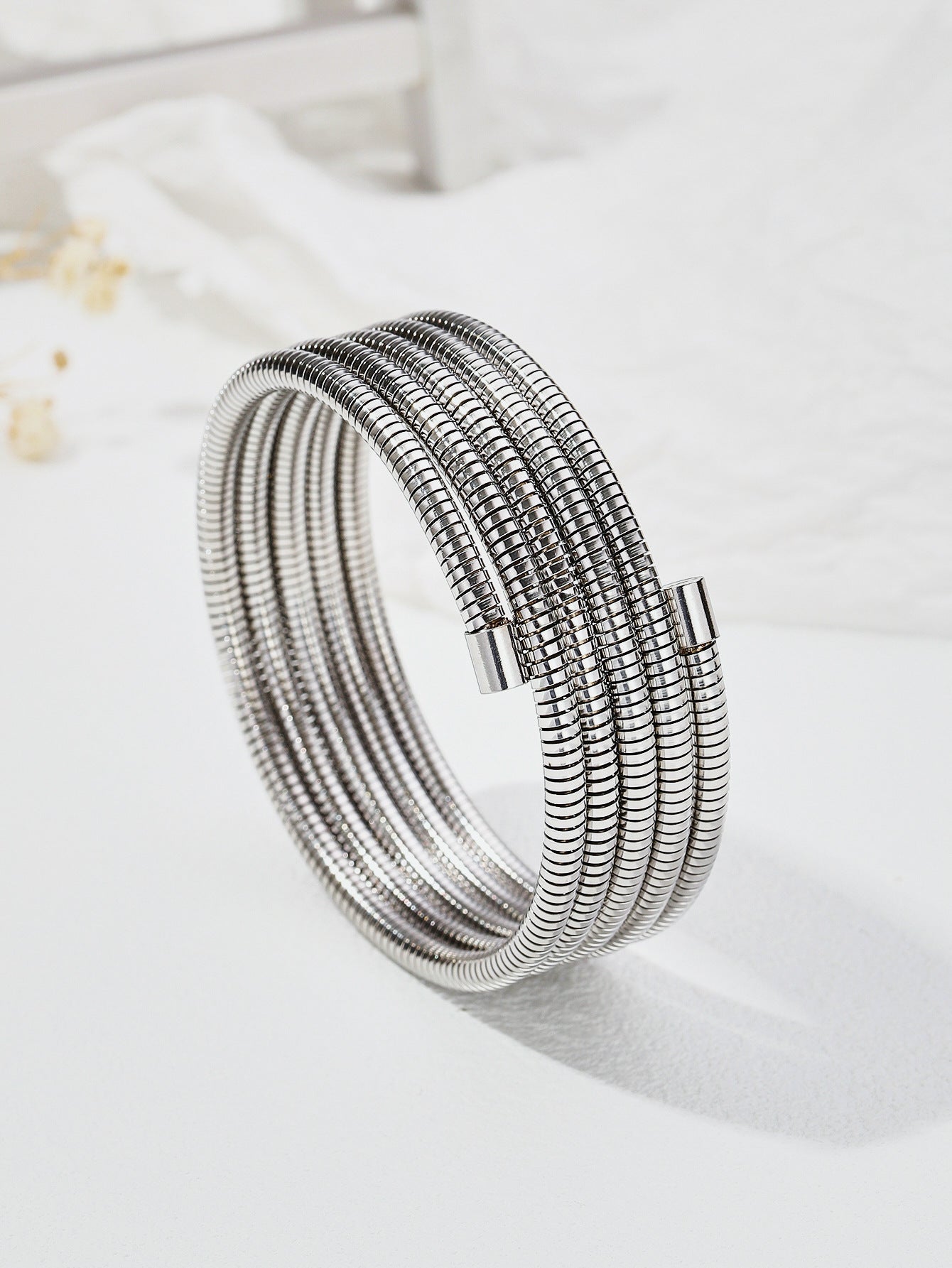 Wholesale Stainless steel gold single multi-turn multi-layer spring winding elastic ring plain ring bracelet