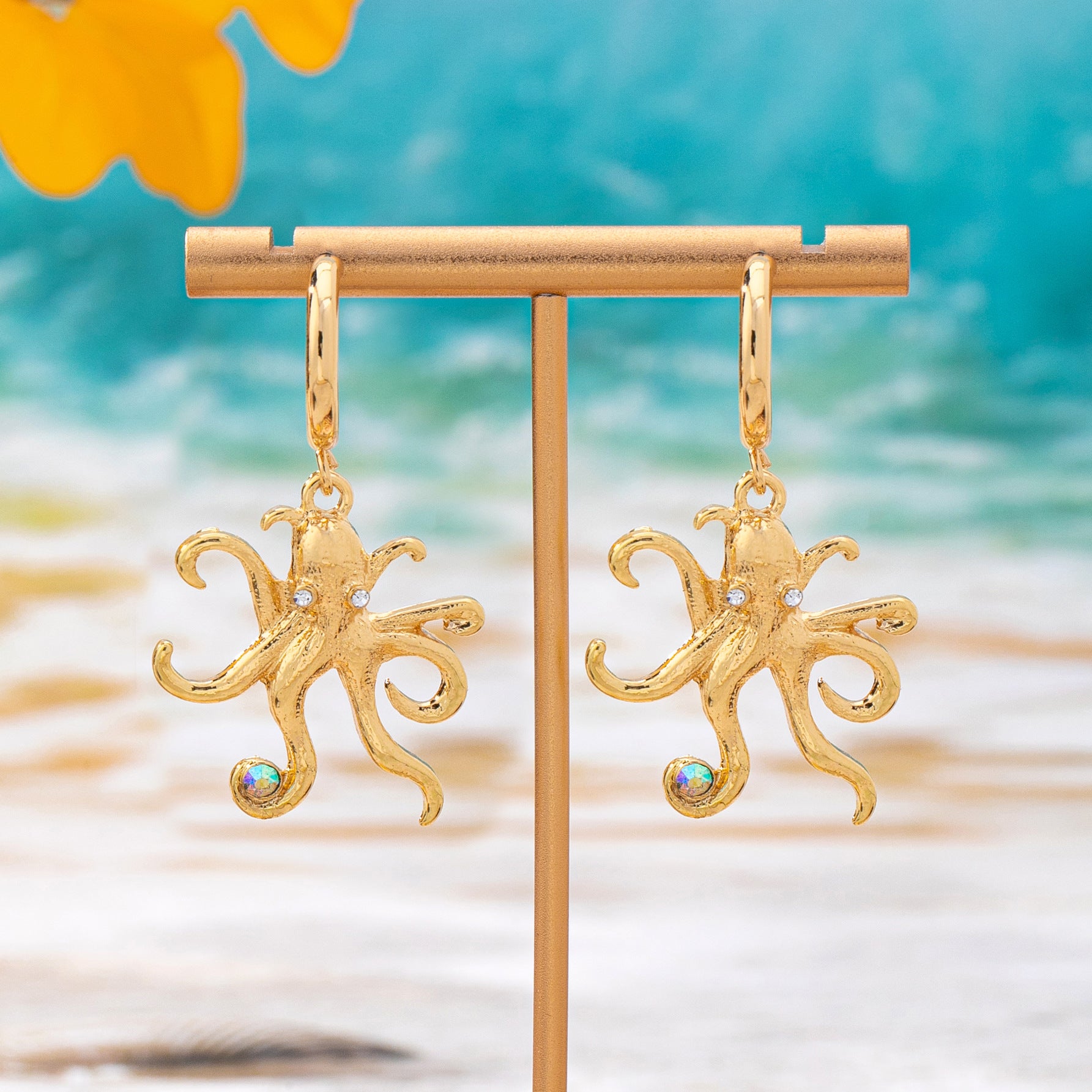 Wholesale Gold Tone Octopus Earrings Summer Ocean Style Chic Jewelry For Women Vacation Gift Boutique Resale