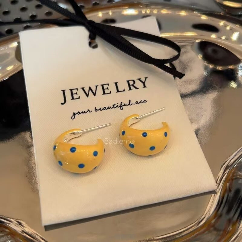 Wholesale Cream Yellow Wave Oil Drop Half Circle Earrings