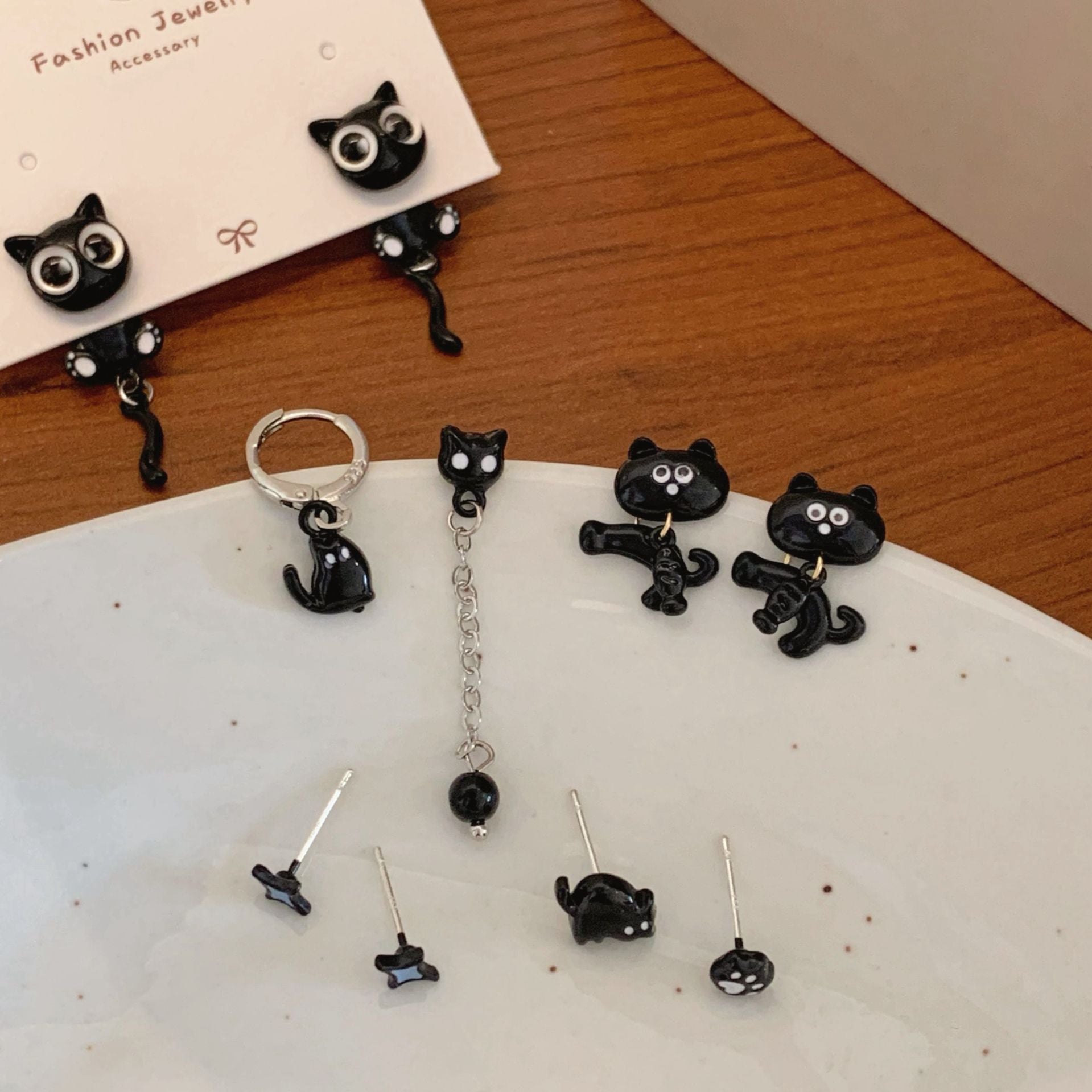 Wholesale Trendy Black Cat Earring Set,  Cute Cat Tail Design,  Silver Needle,  Zinc Alloy Drip Oil,  Everyday Jewelry Accessory