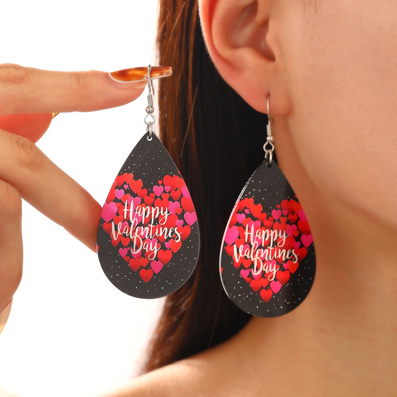 Wholesale teardrop shaped letters acrylic love heart Valentine's Day earrings
