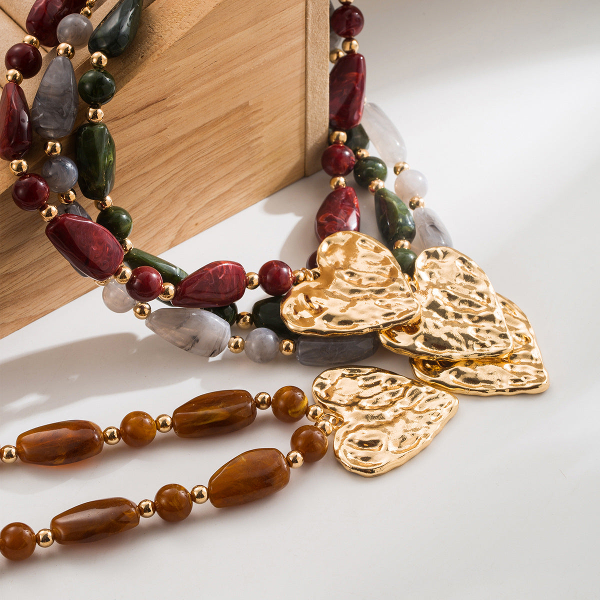 Wholesale irregular beaded clavicle chain retro style necklace