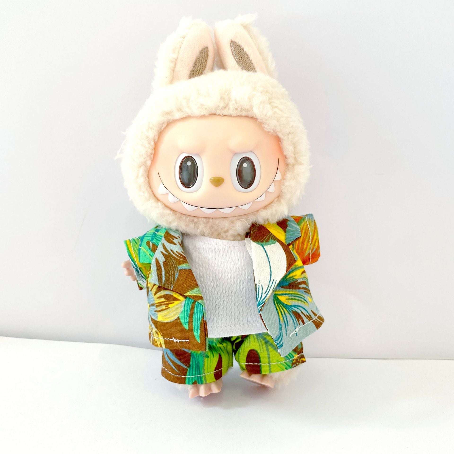 Wholesale Cute cartoon doll clothing toys