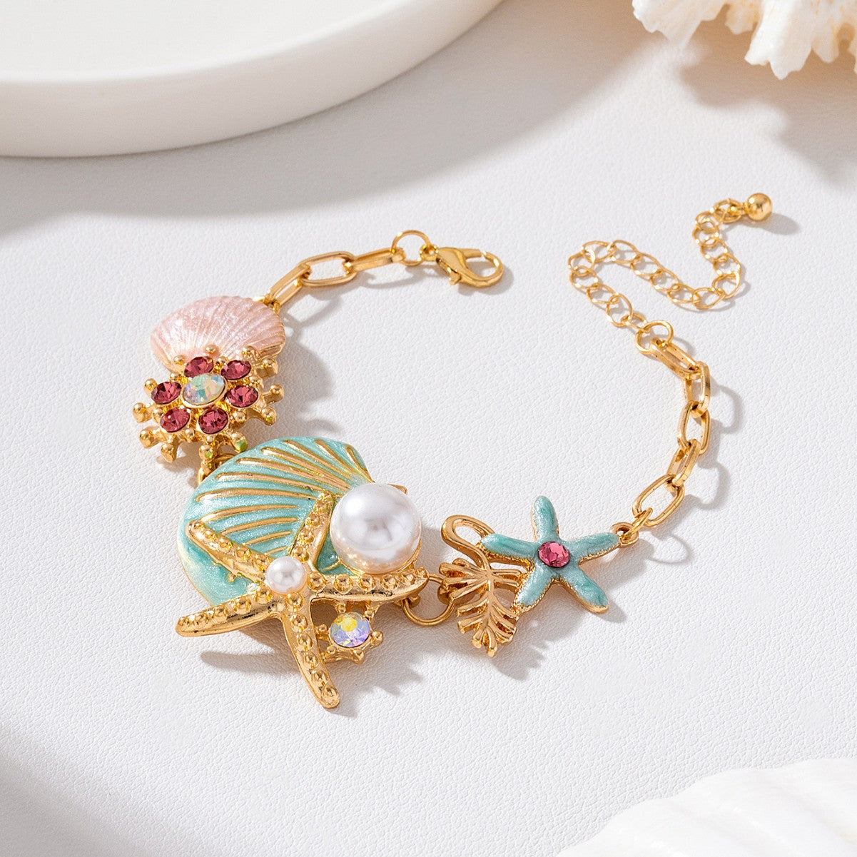Wholesale Ocean Beach Style Starfish Shell Pearl Bracelet With Rhinestone Flower Pendant Blue Zinc Alloy Women S Vacation Jewelry Accessory