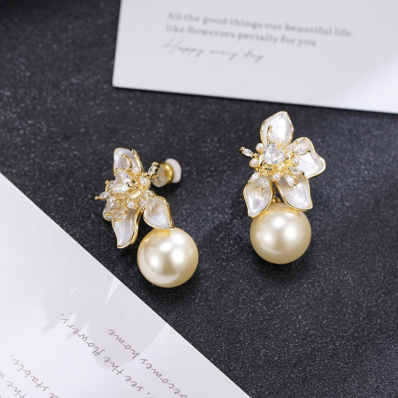 Wholesale Butterfly Beads Fashion Earrings Three-dimensional Flower Earrings