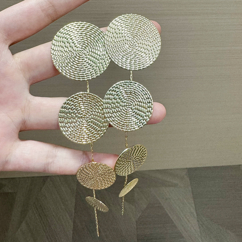 Wholesale Flower Tassel Acrylic Earrings Stylish Fashion Accessory for Boutique Resale