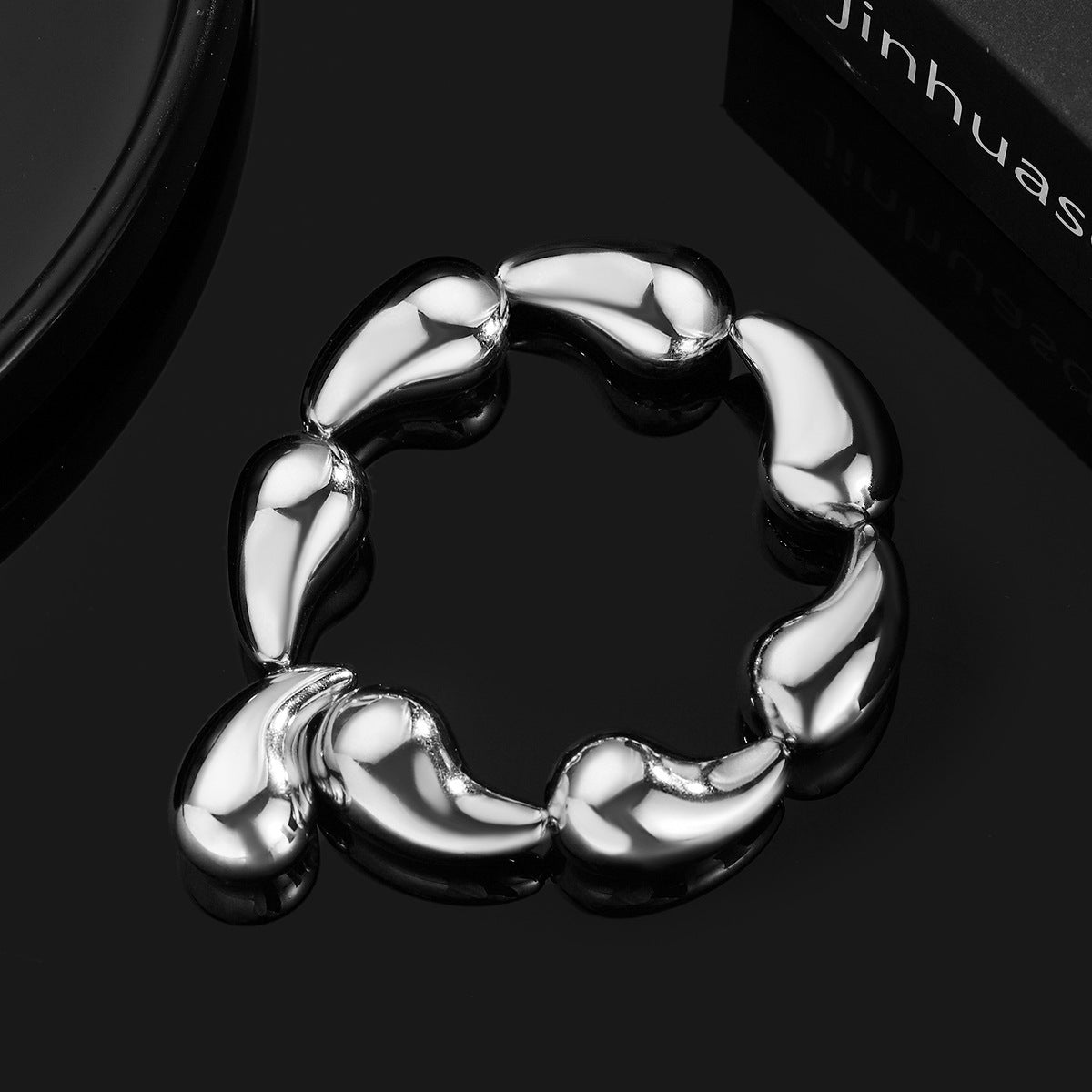 Wholesale Women S Teardrop Gold Silver Elastic Beaded Bracelet Trendy Fashion Accessory For Boutique Resale Gifts