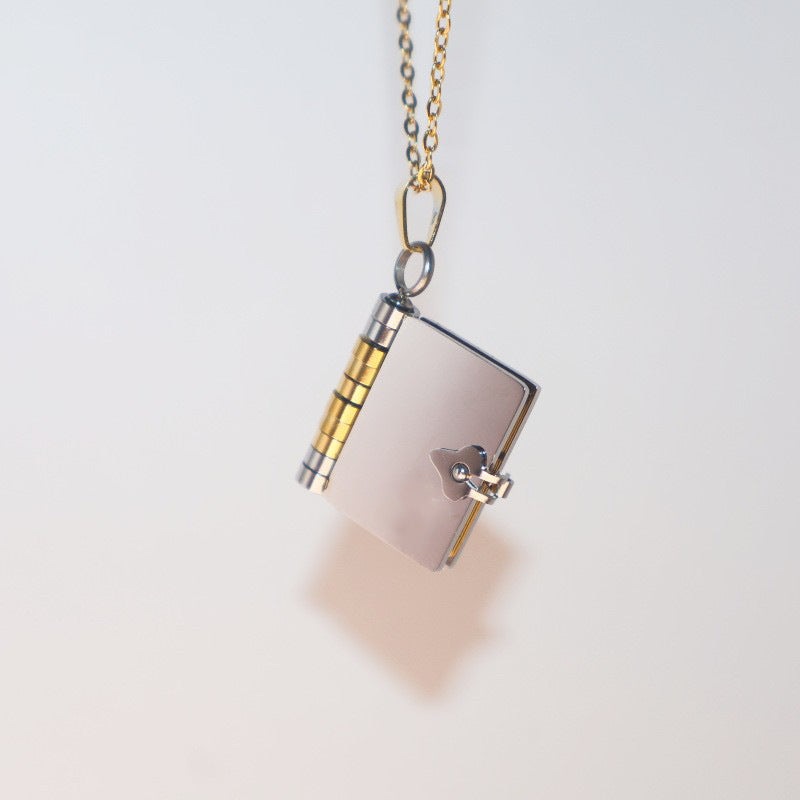 Wholesale stainless steel couple book engraved DIY opening and closing album love letter clavicle necklace