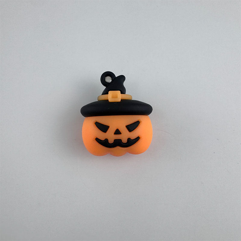 Wholesale 3D PVC Cartoon Pumpkin Pendant Keychain  Decorative Accessory