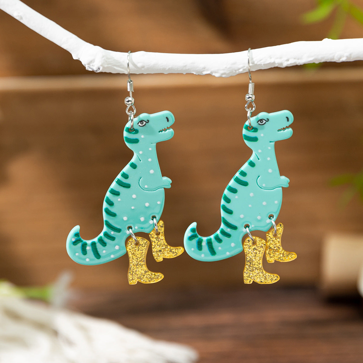 Wholesale Cute funny cartoon frog acrylic chicken earrings