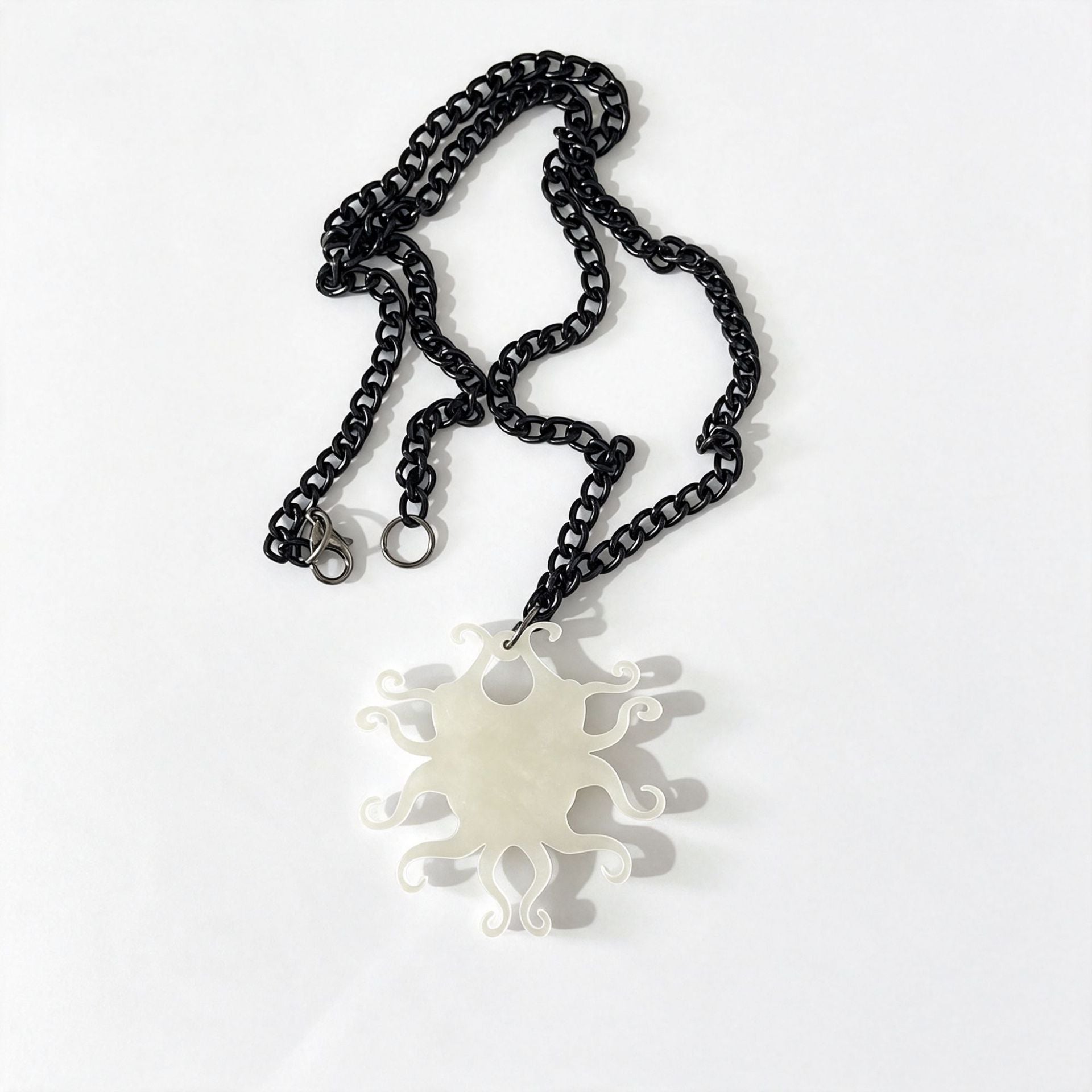 Wholesale  Black Cat Octopus Double Layer Acrylic Pendant Necklace Cute Dark Cartoon Fashion Jewelry Accessory For Women