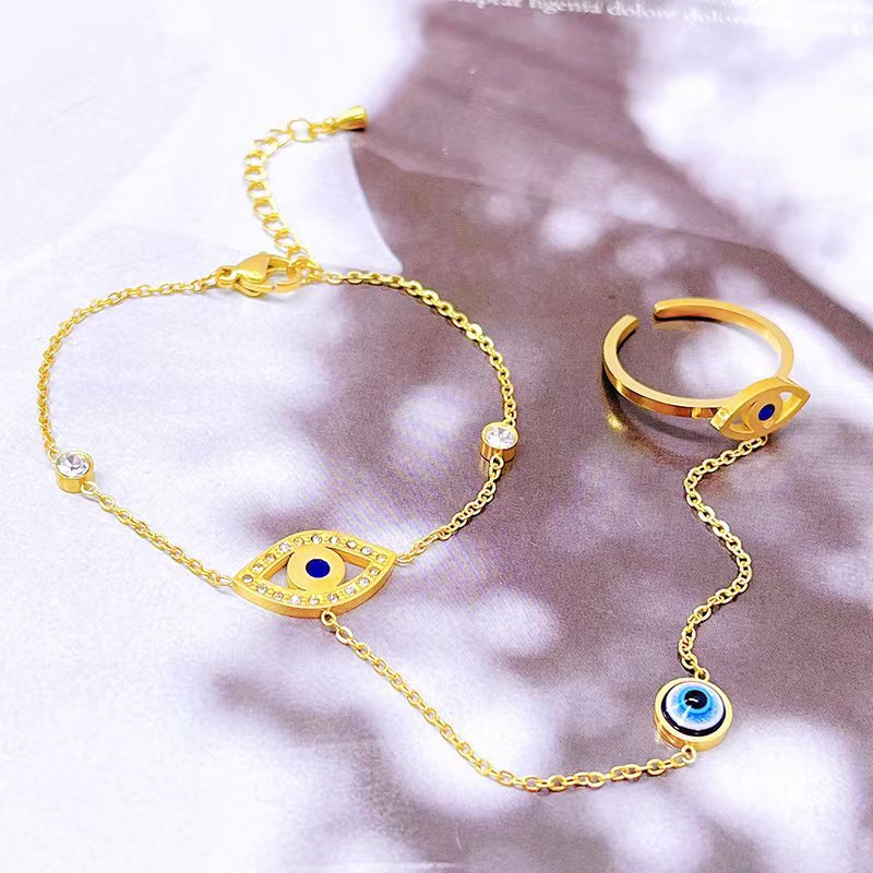 Wholesale Fashion Girl Bracelet Frosted Butterfly Titanium Steel Beads Bracelet