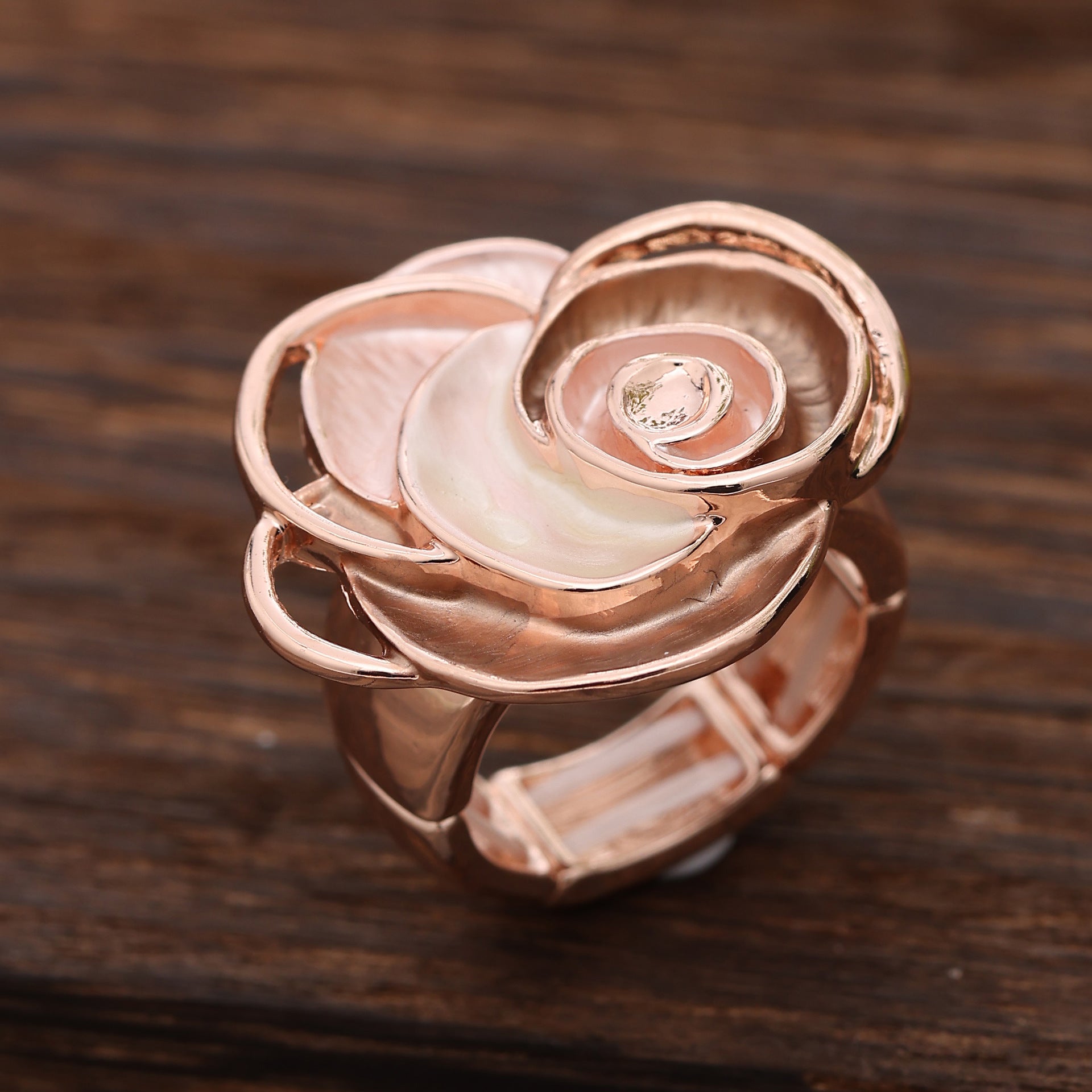 Wholesale  Color Painting Oil Geometric Hollow Flower Elastic Ring