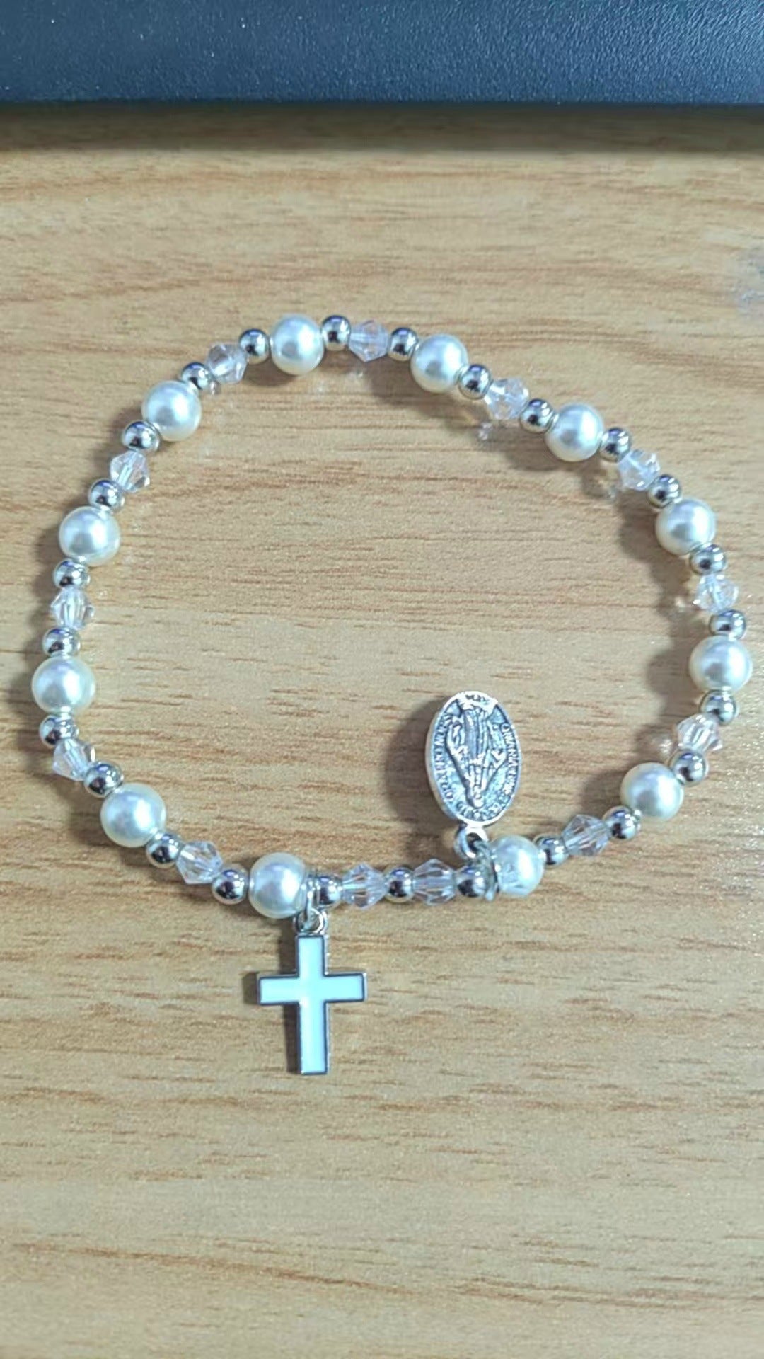 Wholesale Diamond Circle White Pearl Women Bracelet