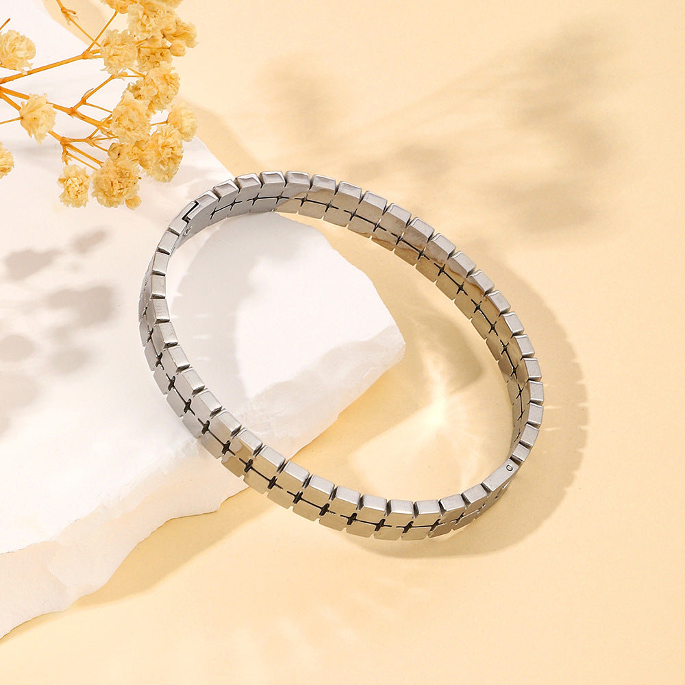 Wholesale Golden Stainless Steel Zircon Hollow Bracelet Retro Titanium Steel Bracelet Ornament Vintage  ACC-BT-Yazhi001
