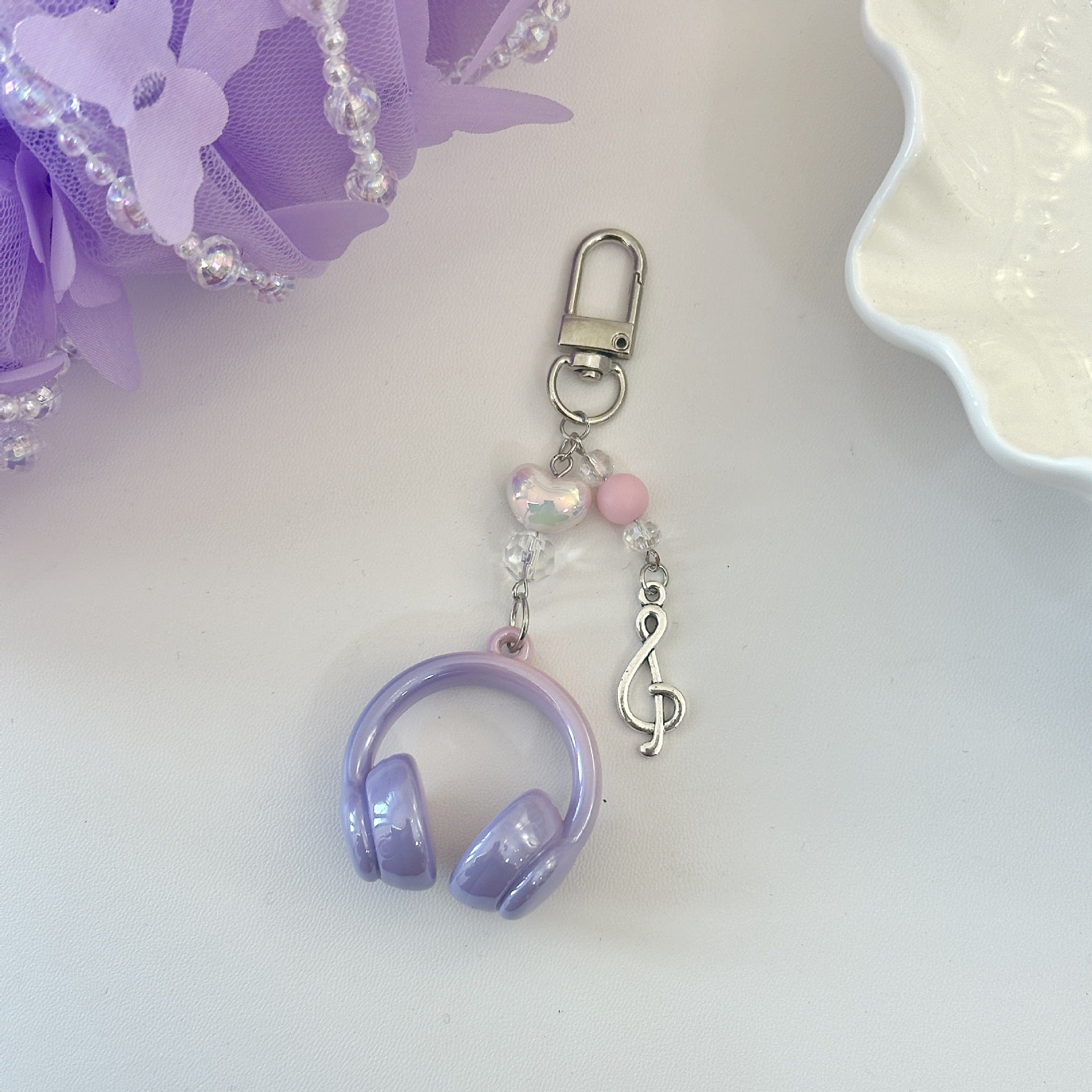 Wholesale Creative Music Headset Keychain