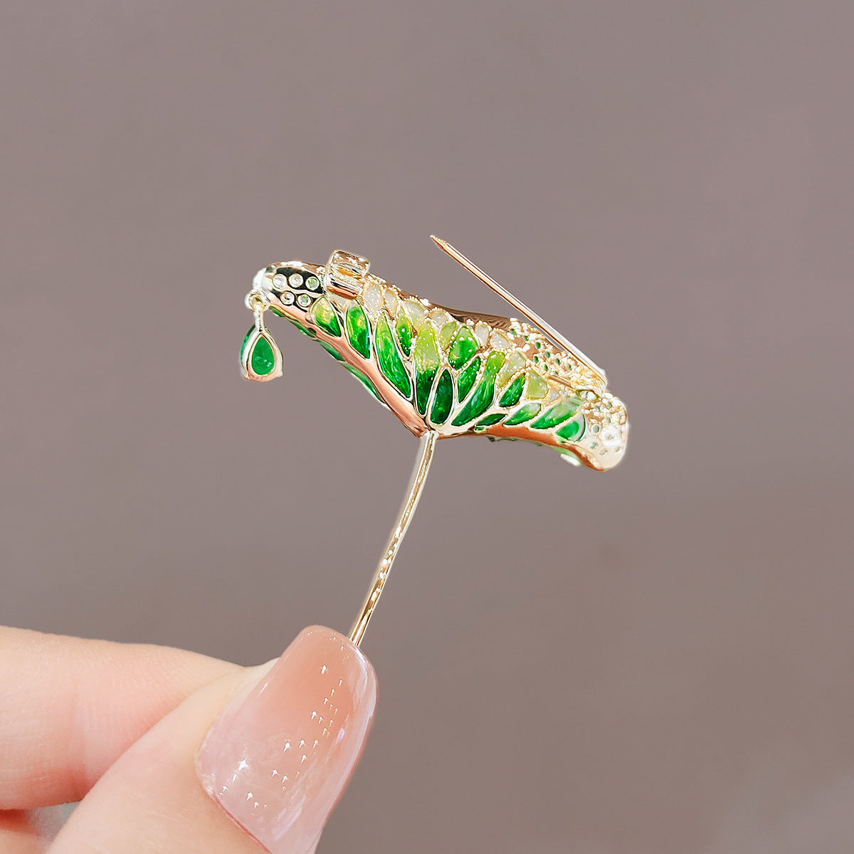 Wholesale  Brooch Lotus  Green Exquisite Lotus  Brooch