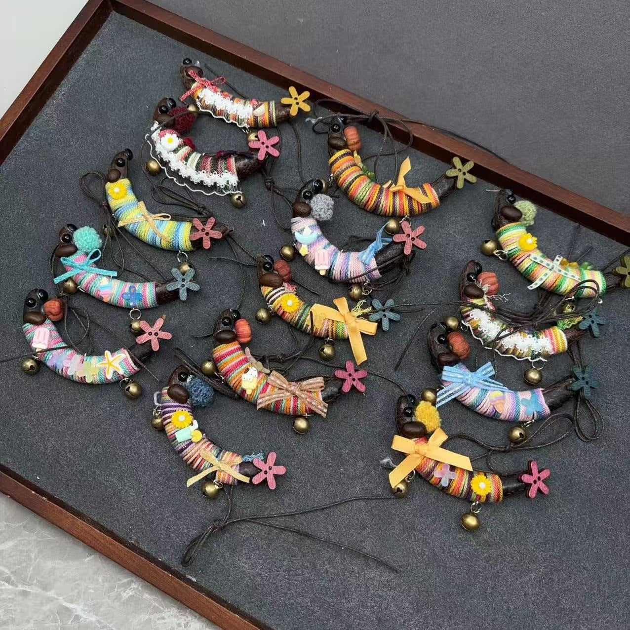 Wholesale Handmade Wood Dachshund Pendant Natural Style for Bag Car Decoration Fashion Accessory