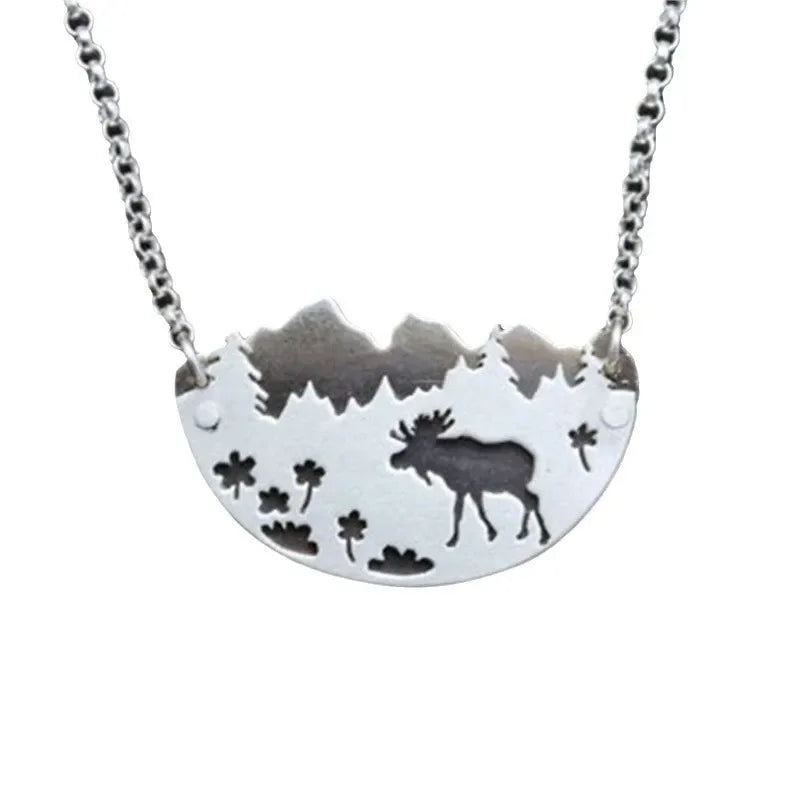 Wholesale  creative elk semicircle old pentagram vine necklace